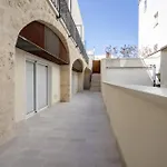 Palazzo Della Torre 202- Modern Historic *