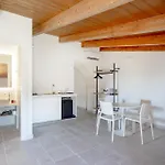 Palazzo Della Torre 202- Modern Historic Lejlighed