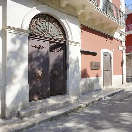 Palazzo Della Torre 202- Modern Historic Appartement