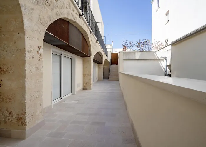 Palazzo Della Torre 202- Modern Historic *