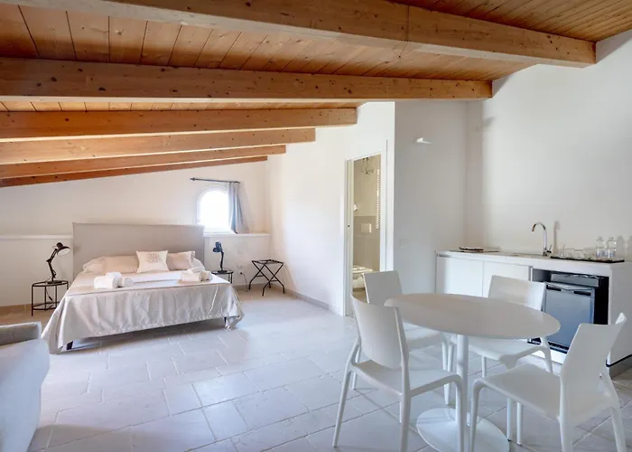 Palazzo Della Torre 202- Modern Historic