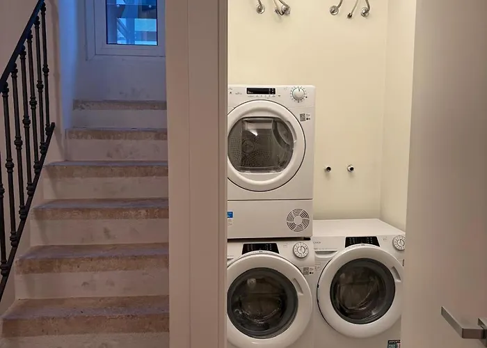 Palazzo Della Torre 202- Modern Historic * Bari