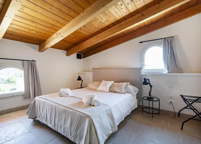 Appartamento Palazzo Della Torre 202– Modern Historic Bari